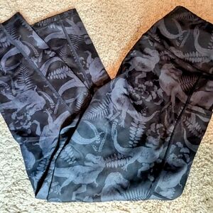 Constantly Varied Gear Black and Gray Patterned Leggings